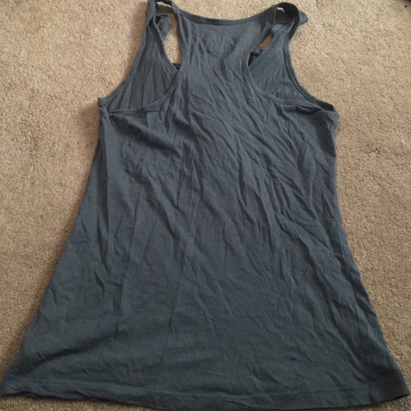 Grey Tank - Picture 3 of 3