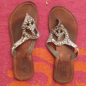 Mystique sandals