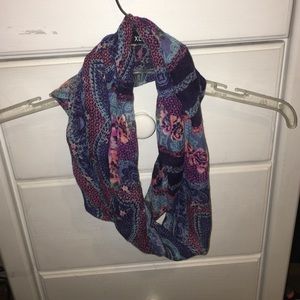 infinity scarf