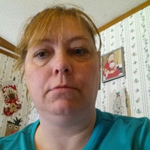 Meet your Posher, Pam