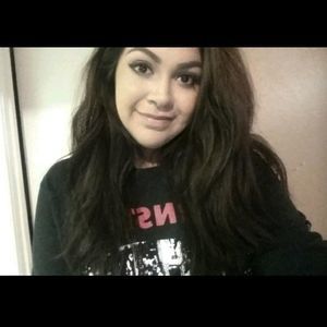 Meet your Posher, Jacquelin