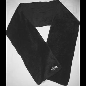North Face Denali Thermal Scarf