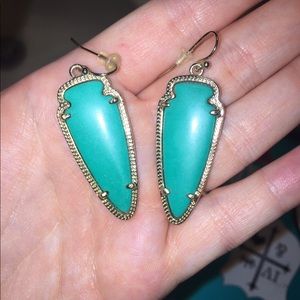 Kendra scott turquoise arrow head earrings
