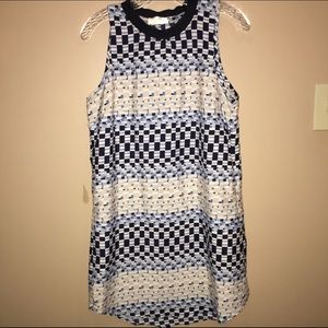 Sleeveless dress