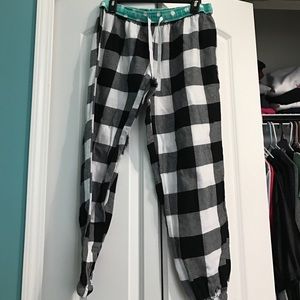 pajama bottoms