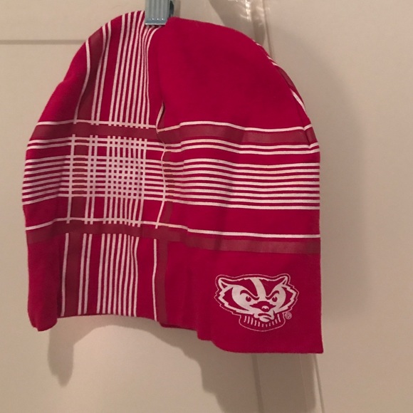 Wisconsin badgers winter hat. Never worn