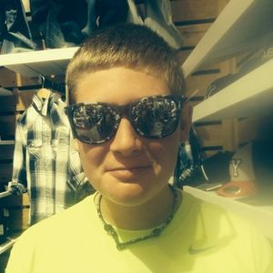 Meet your Posher, Corey