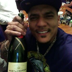 Meet your Posher, Alex