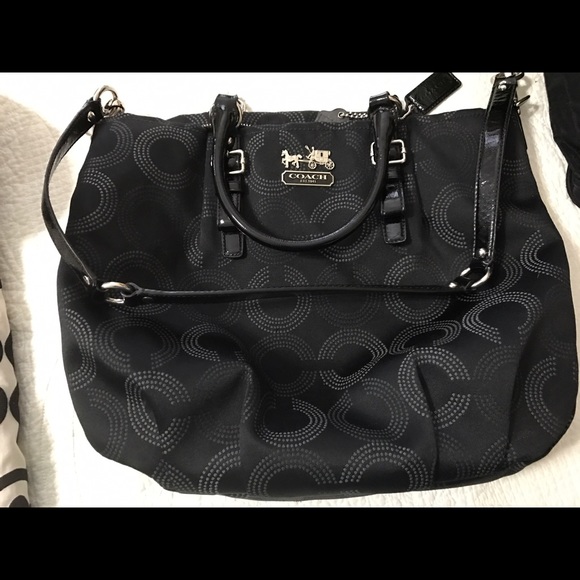 Large Coach shoulder Bag