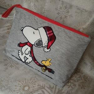 SALE! Women's Secret Snoopy & Woodstock Cos. Bag