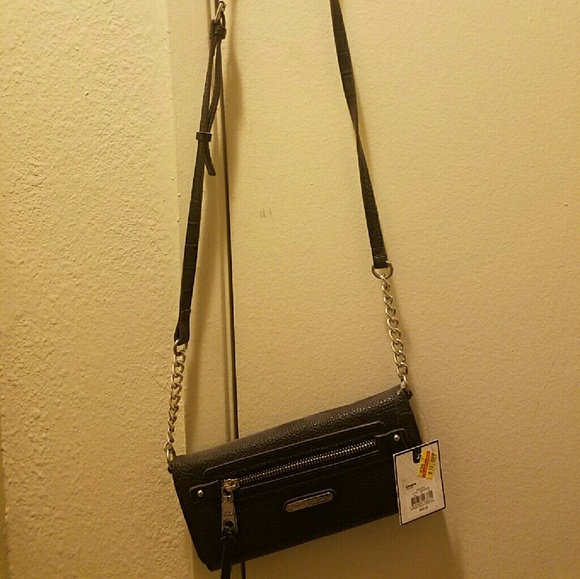 Sling purse