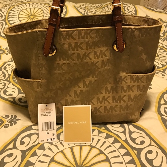 Michael Kors bag - Picture 4 of 4