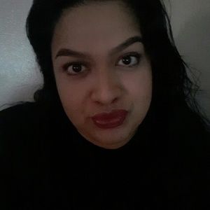 Meet your Posher, Noemi
