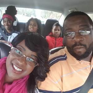 Meet your Posher, Kendra