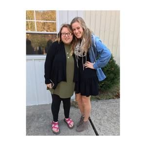 Meet your Posher, Selena