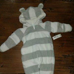 ⛄* Never Worn* Winter onsie⛄