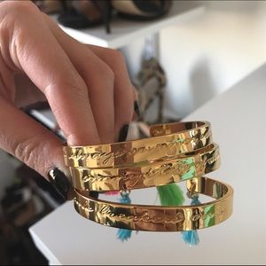 Lilly Pulitzer Jewelry - Lilly Pulitzer Tassel Bracelets (Set of 3) Lilly Pulitzer Jewelry - Lilly Pulitzer Tassel Bracelets (Set of 3)