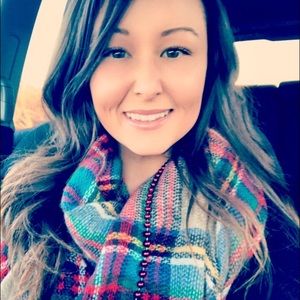 Meet your Posher, Brittney