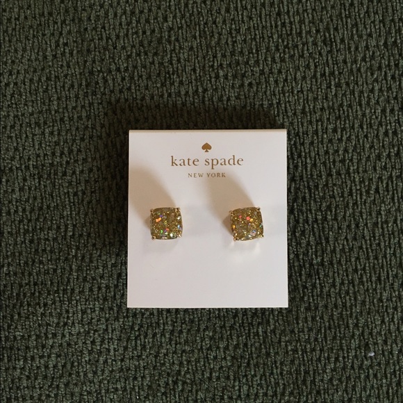 **TRADED** Kate Spade earrings - Picture 4 of 4