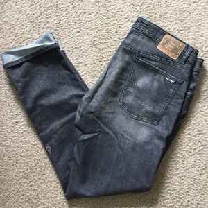 Men's Volcom Jeans.