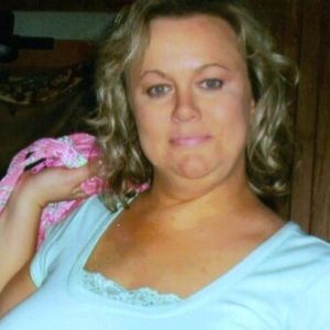 Meet your Posher, Myra