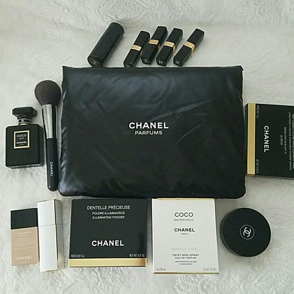 Authentic CHANEL Large Pouch for perfume/make-up
