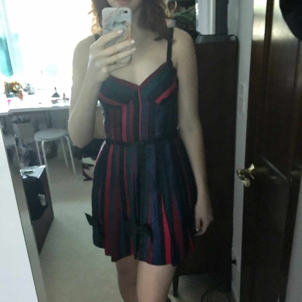 Marc Jacobs Dress- super flattering and cute!
