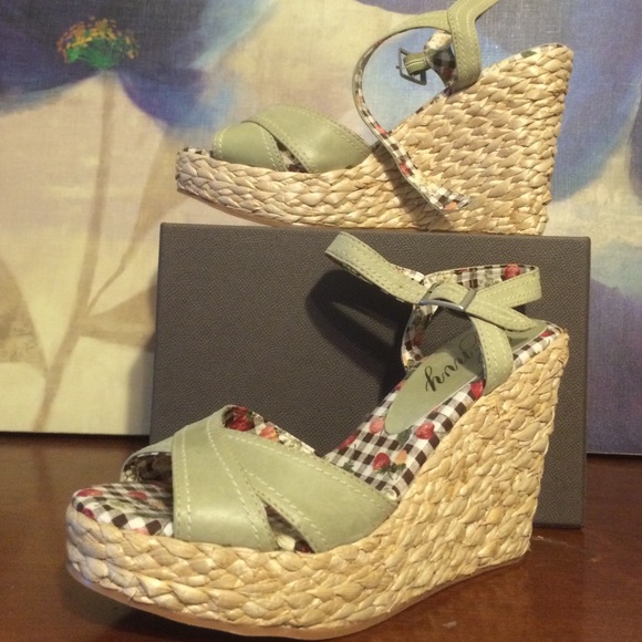 Super cute wedges