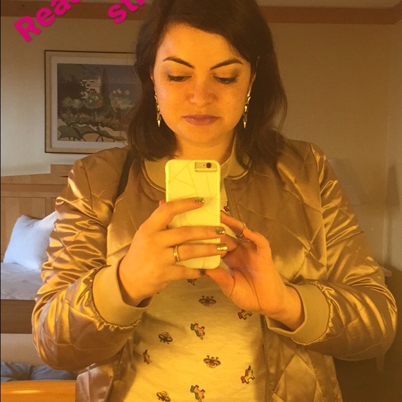 Meet your Posher, Jessica