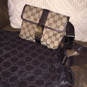 Gucci fanny pack