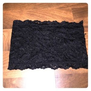 Black lace bandeau