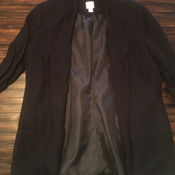 Lauren Conrad size 4 nylon and rayon blazer