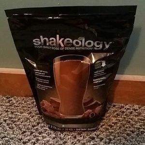 Shakeology! Chocolate. 30 day supply. Brand New.