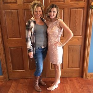 Meet your Posher, Nicole