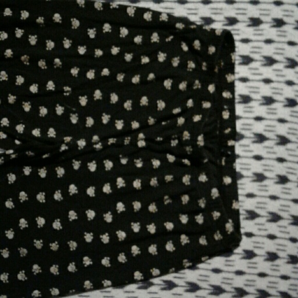 skull leggings