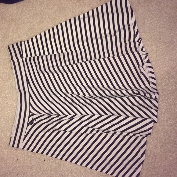 PINK skirt