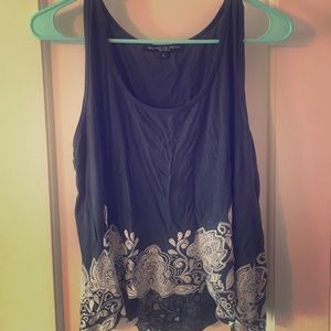 Beautiful crop top with lace design at the bottom