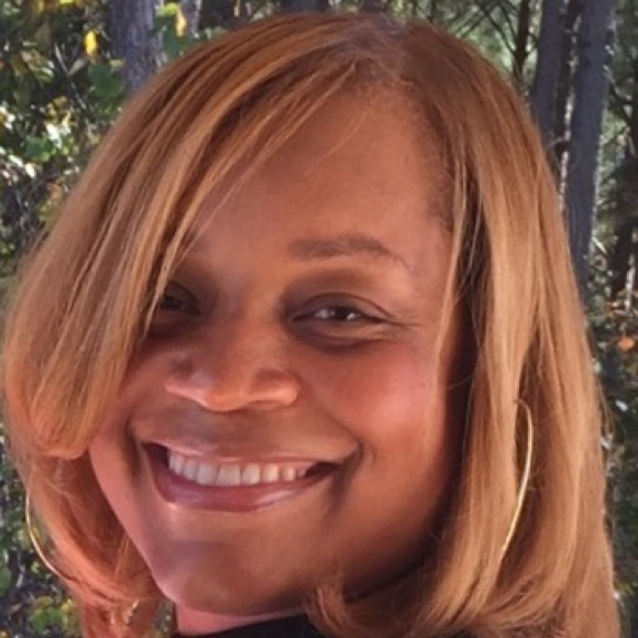 Meet your Posher, Kim - Picture 1 of 1