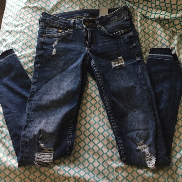 "&DENIM" jeans by H&M