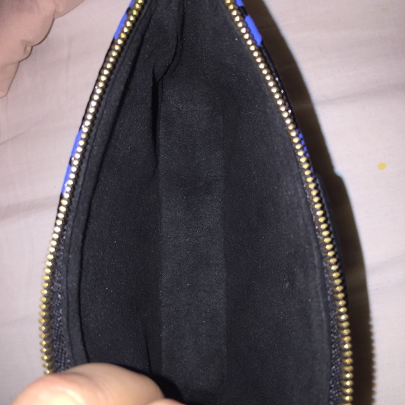 Additional pictures - Picture 3 of 4