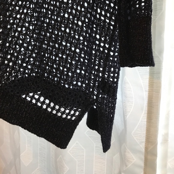 Express Sweater - Picture 4 of 4