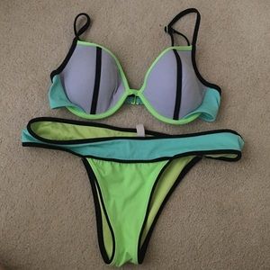 VS triangl look alike bikini 👙 size M bottoms 34C