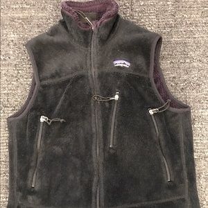 Patagonia | Jackets & Coats | Patagonia Mens R4 Vest | Poshmark
