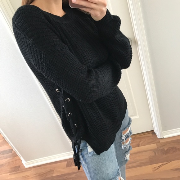 SOLD OUT - Picture 3 of 4