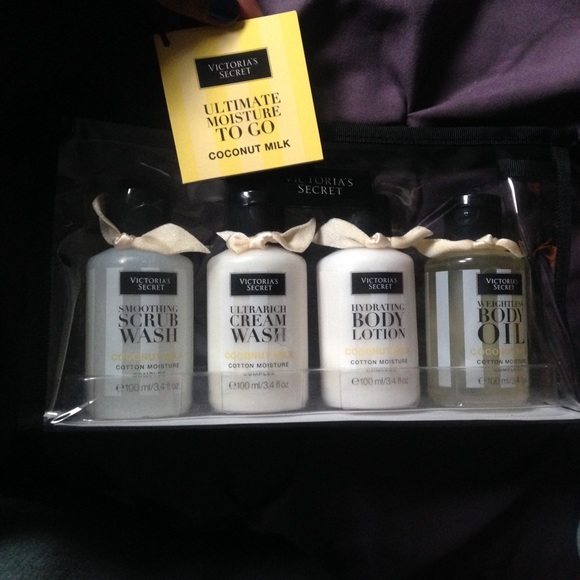 Victoria secret travel set brand new