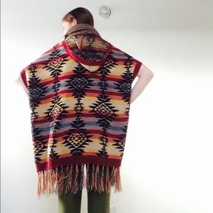 ✨HP✨American Eagle outfitters poncho