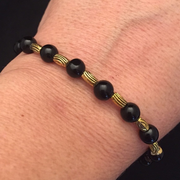Black Onyx bracelet. Inner peace 7.5" - Picture 5 of 5