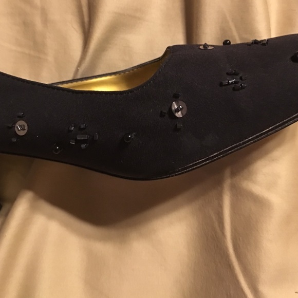 Ladies 6.5 Raphael black sling backs - Picture 2 of 4