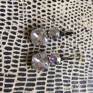 VICTORIA LYNN brand new earrings