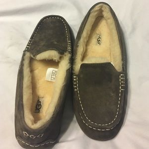 Ugg Ansley Chocolate like new